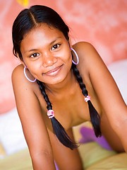Flexible India teen - Erotic and nude pussy pics at GirlSoftcore.com