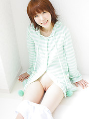 ManaIto shows her shaved pussy - Erotic and nude pussy pics at GirlSoftcore.com