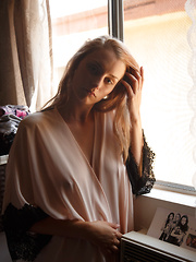 Payton Demilo The Split Saber - Erotic and nude pussy pics at GirlSoftcore.com