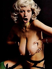 The massive tits of Roberta Pedon fully exposed - Erotic and nude pussy pics at GirlSoftcore.com