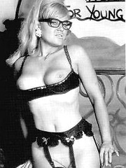 Some hot and sexy vintage blonde girls posing nude - Erotic and nude pussy pics at GirlSoftcore.com