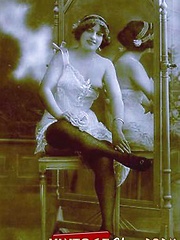Vintage babes enjoy posing naked in the twenties - Erotic and nude pussy pics at GirlSoftcore.com