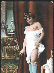 Cute vintage daring babes posing in the thirties - Erotic and nude pussy pics at GirlSoftcore.com