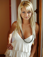 Amazing teen babe Grace C - Erotic and nude pussy pics at GirlSoftcore.com