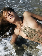 Who looks sexy covered in mud and rolling in the water getting dirty, Altea that is who. - Erotic and nude pussy pics at GirlSoftcore.com