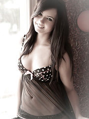 Sexy teen in lingerie - Erotic and nude pussy pics at GirlSoftcore.com
