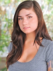 Teen Lyanna outdoor flash - Erotic and nude pussy pics at GirlSoftcore.com