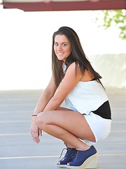Harper baring it all outside - Erotic and nude pussy pics at GirlSoftcore.com