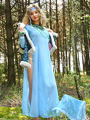 For the lovers of teen babes we preset you this sensual softcore image set with a flawless blonde cutie in the woods. - Erotic and nude pussy pics at GirlSoftcore.com