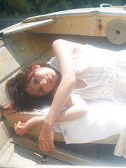 Neo Asian babe in short skirt loves playing in dangerous places - Erotic and nude pussy pics at GirlSoftcore.com