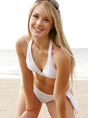 Teen model Jewel gets an ass full of sand at the beach - Erotic and nude pussy pics at GirlSoftcore.com