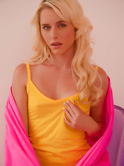 Kara Duhe gets horny on the chair shows off her stretched, pink pussy - Erotic and nude pussy pics at GirlSoftcore.com