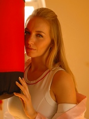 Boxing - Hayley Marie Coppin - Erotic and nude pussy pics at GirlSoftcore.com